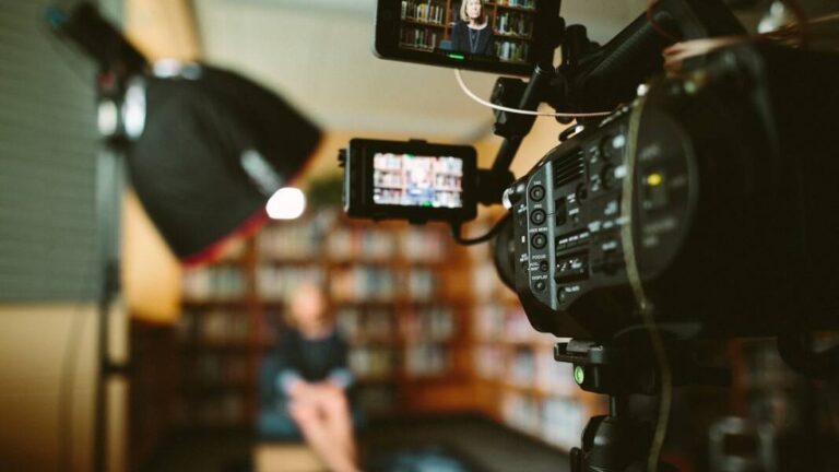 6 Tips to create a promotional video for small business